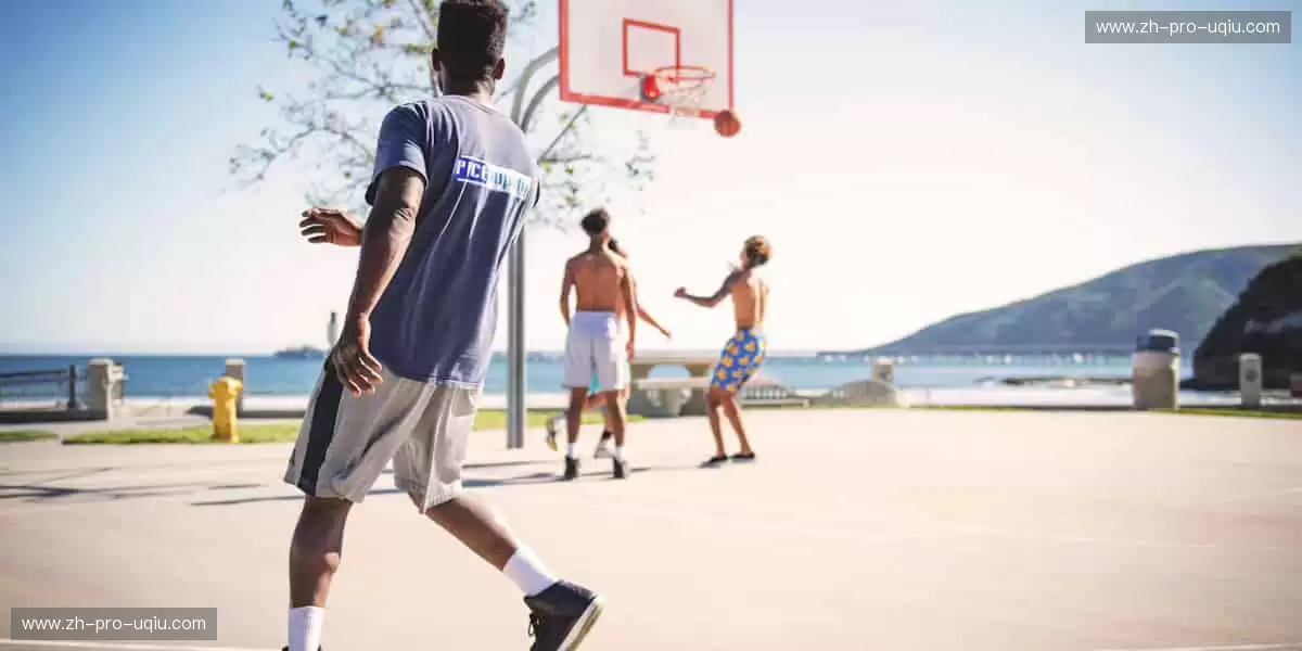 🏀激情赛场,见证冠军诞生时刻!